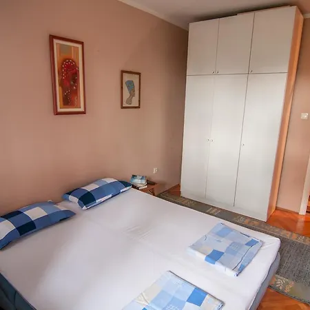 شقة Genuine Montenegrin Flat